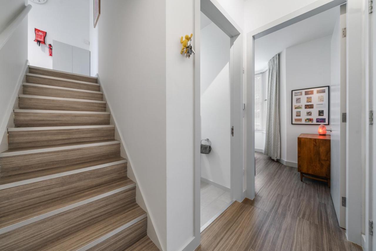 Ickburgh Road Guesthouse London Exterior photo